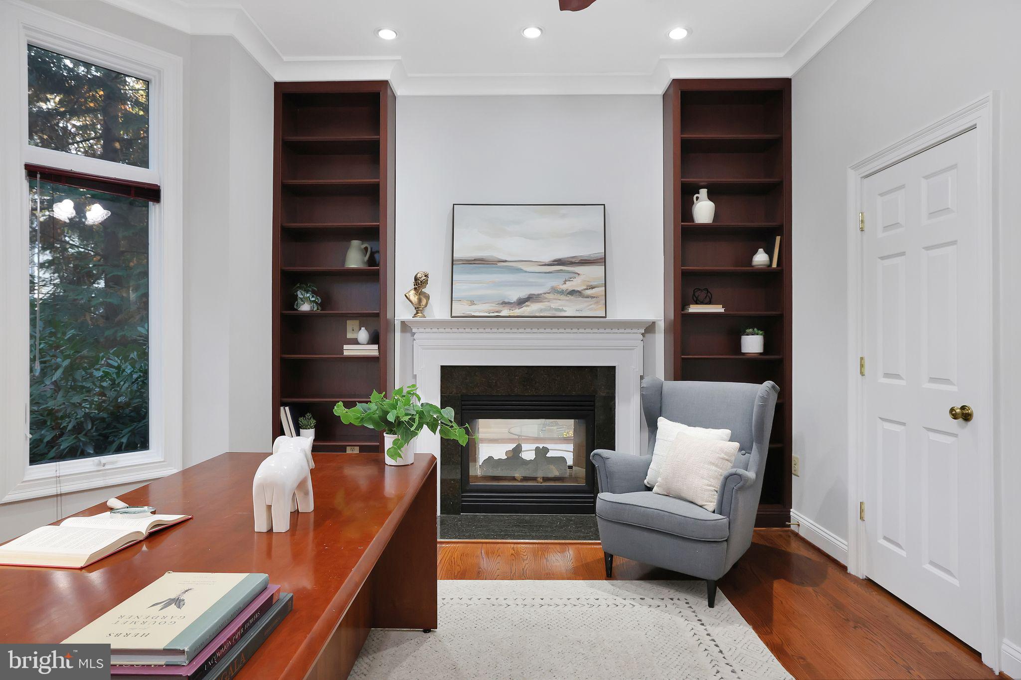 ARLINGWOOD - Residential