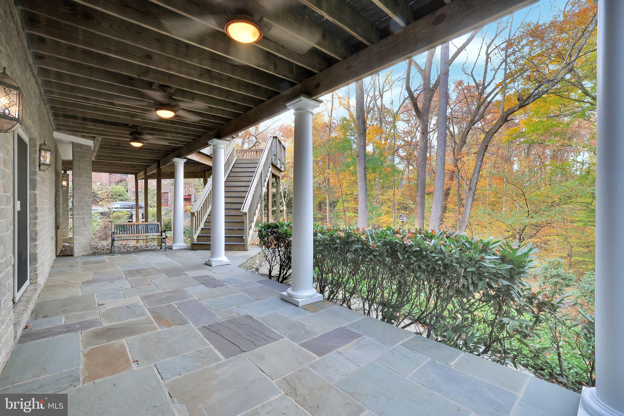 ARLINGWOOD - Residential