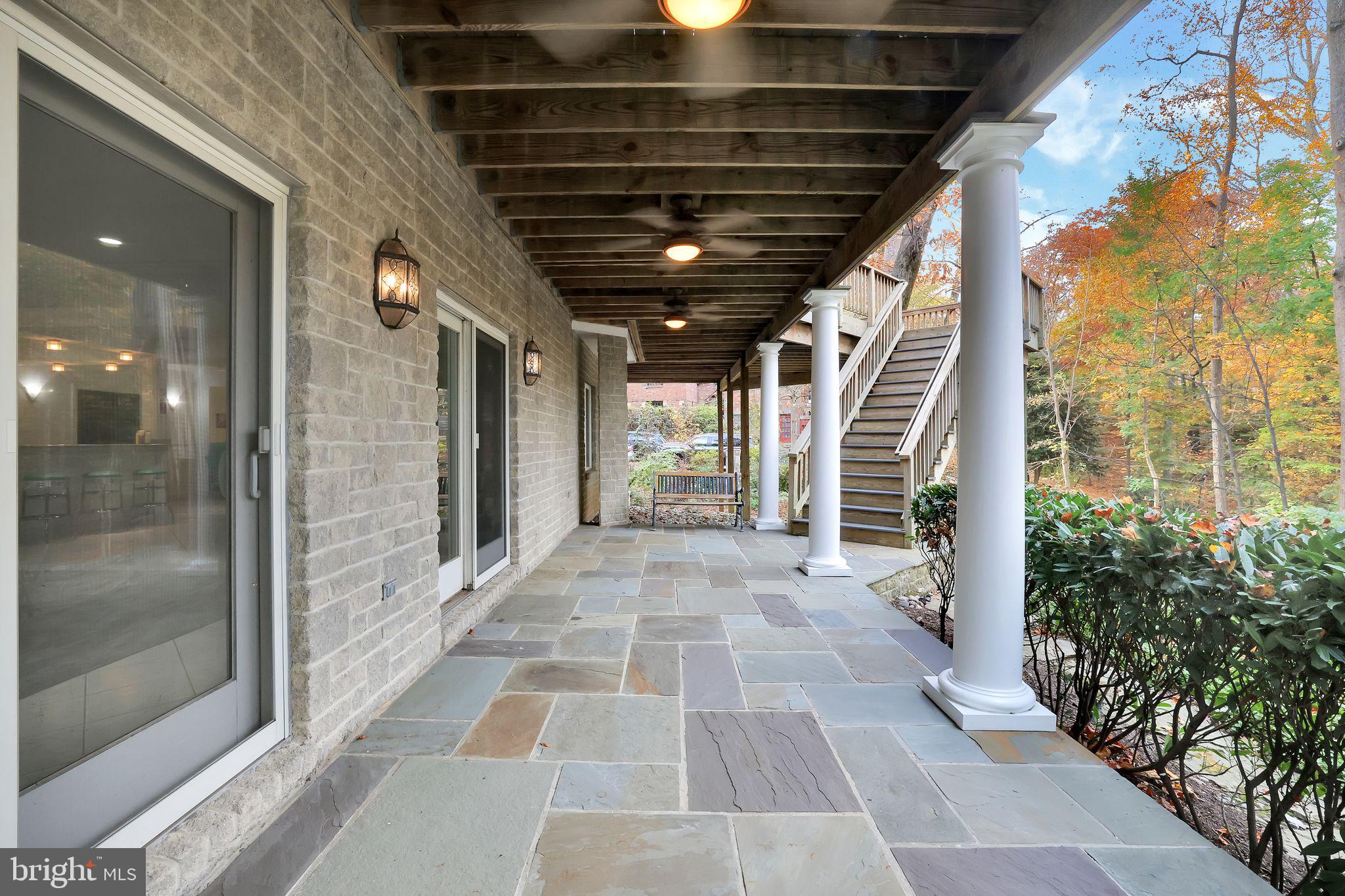 ARLINGWOOD - Residential