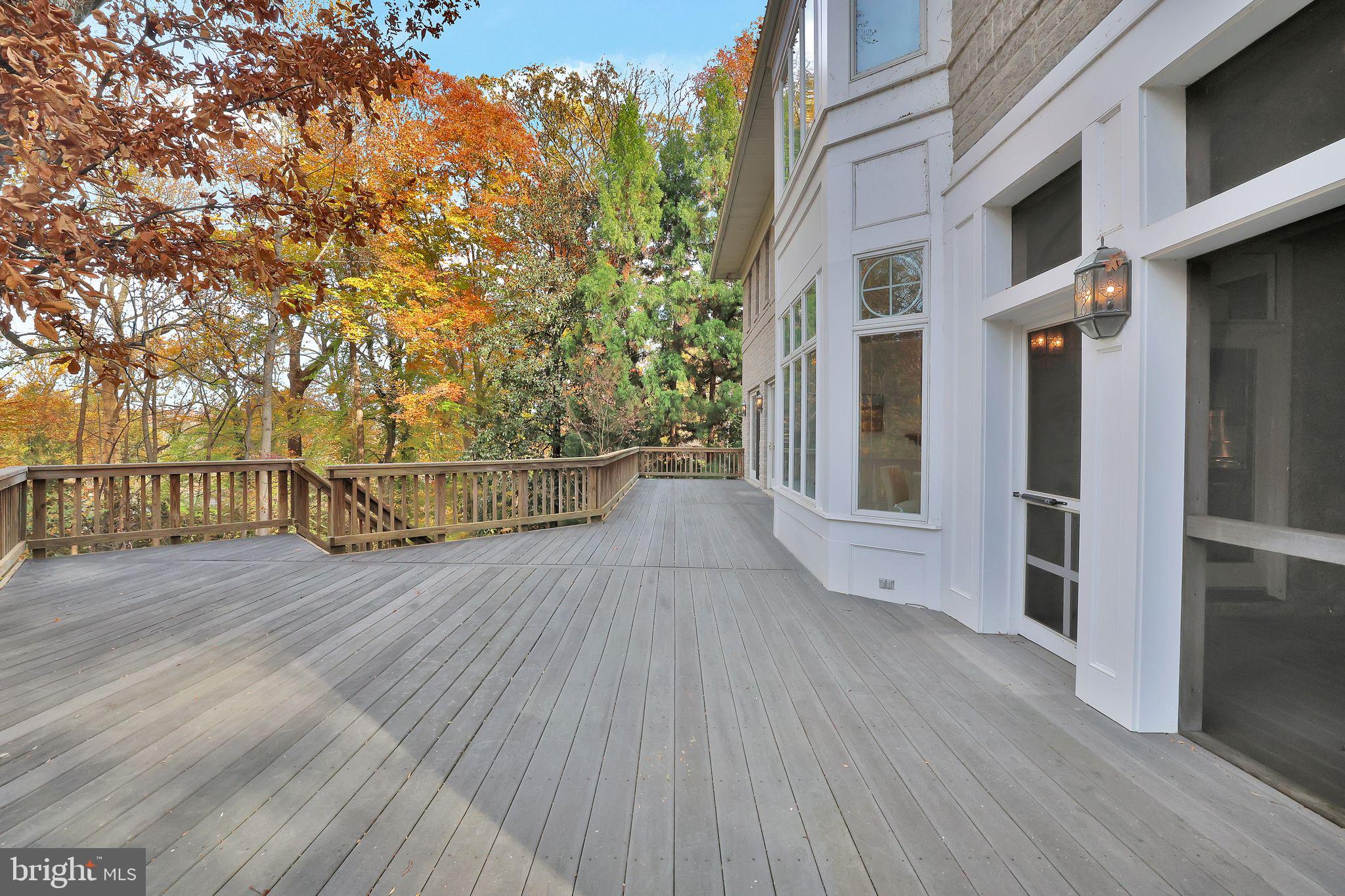 ARLINGWOOD - Residential