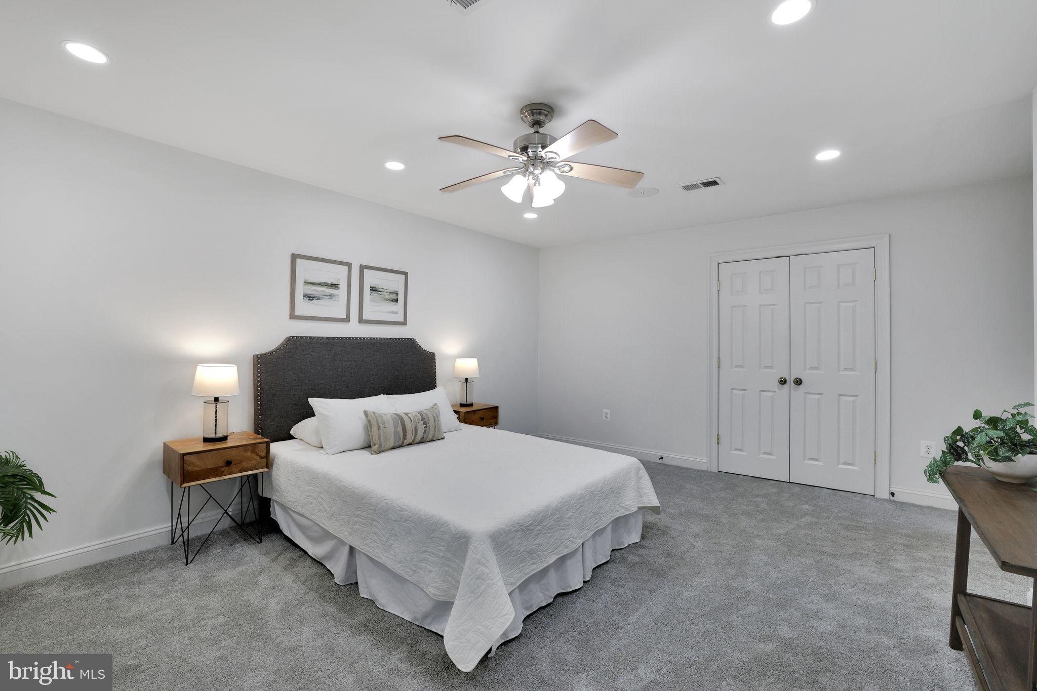 ARLINGWOOD - Residential