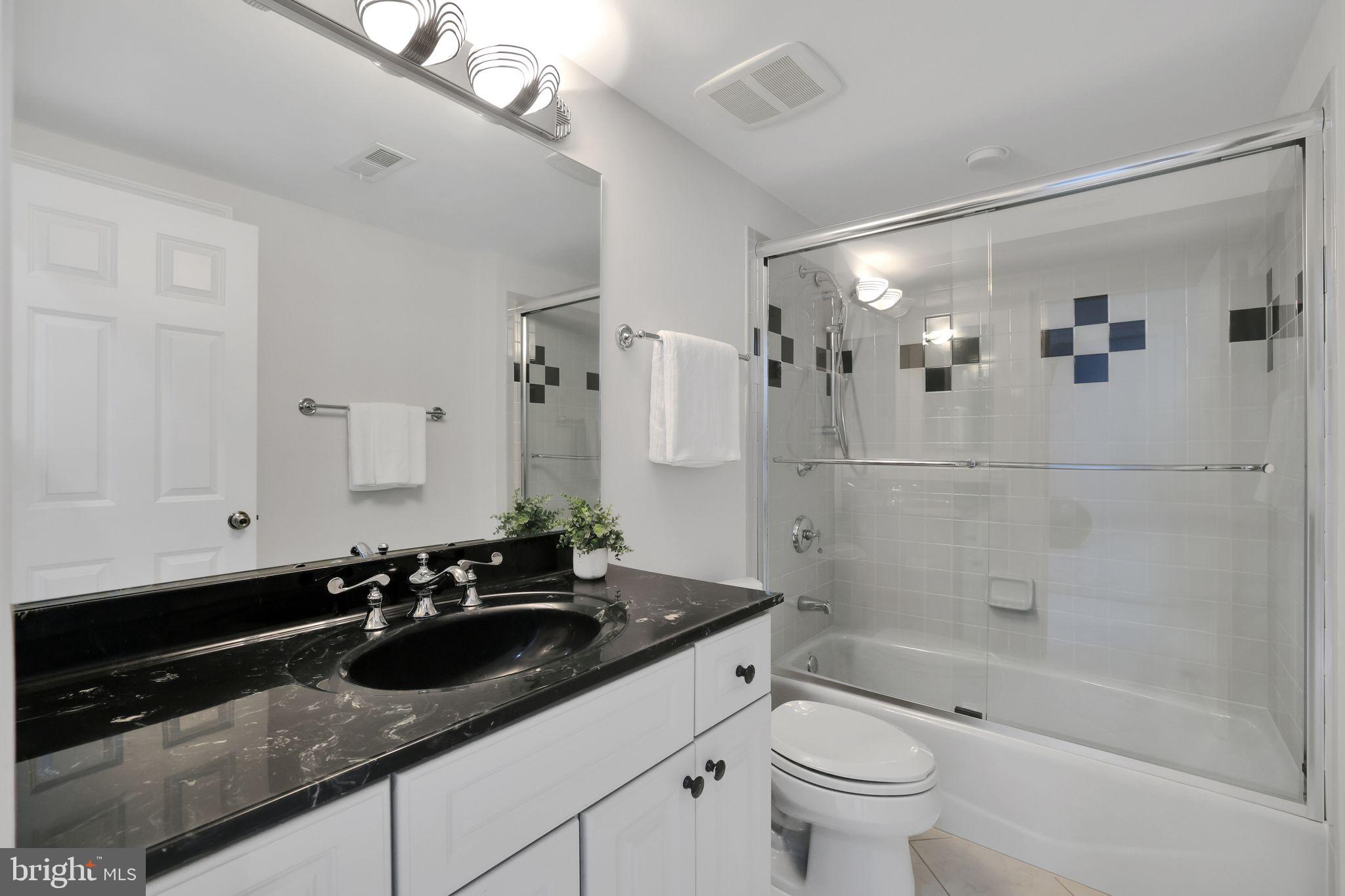 ARLINGWOOD - Residential