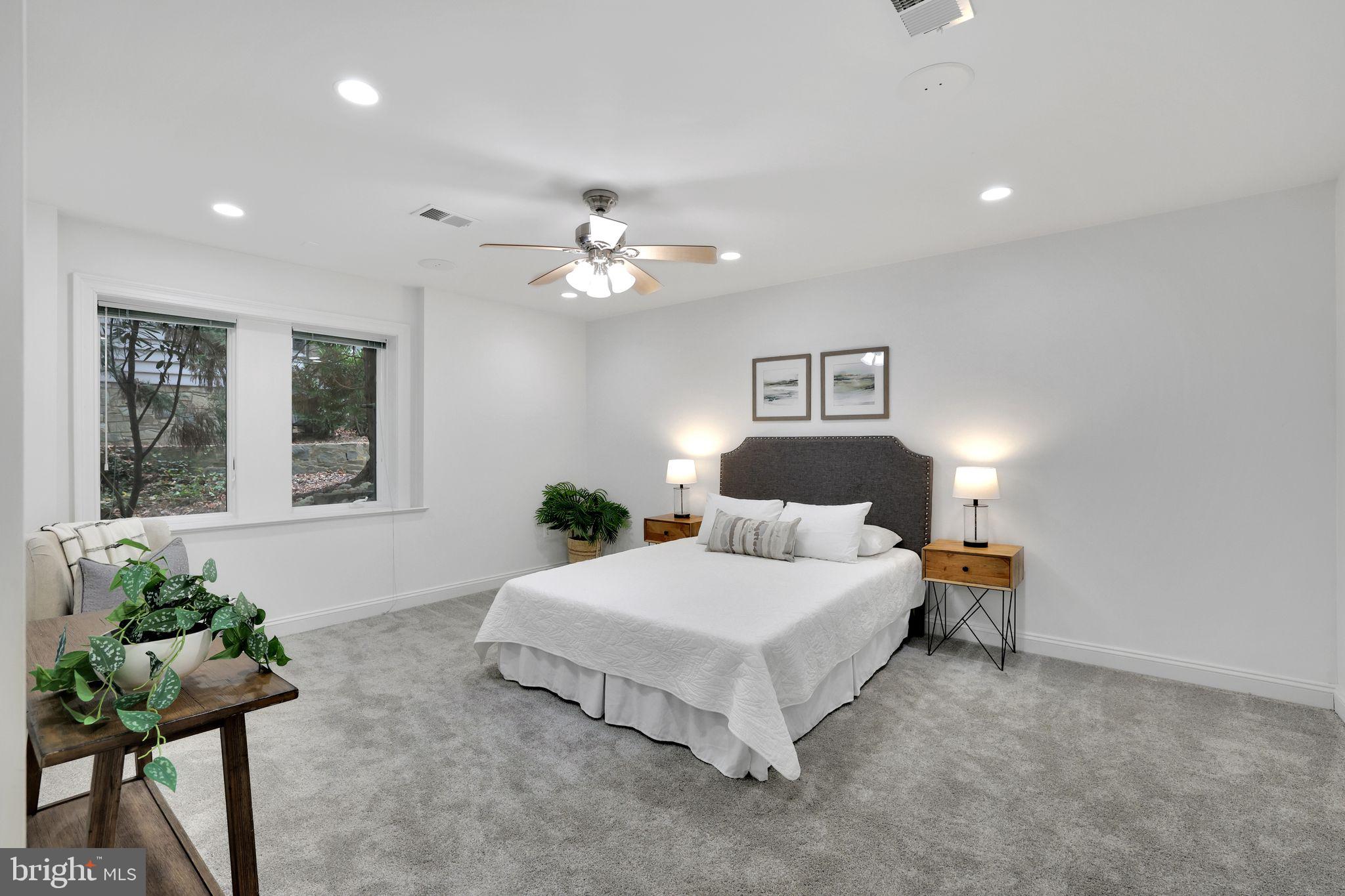 ARLINGWOOD - Residential