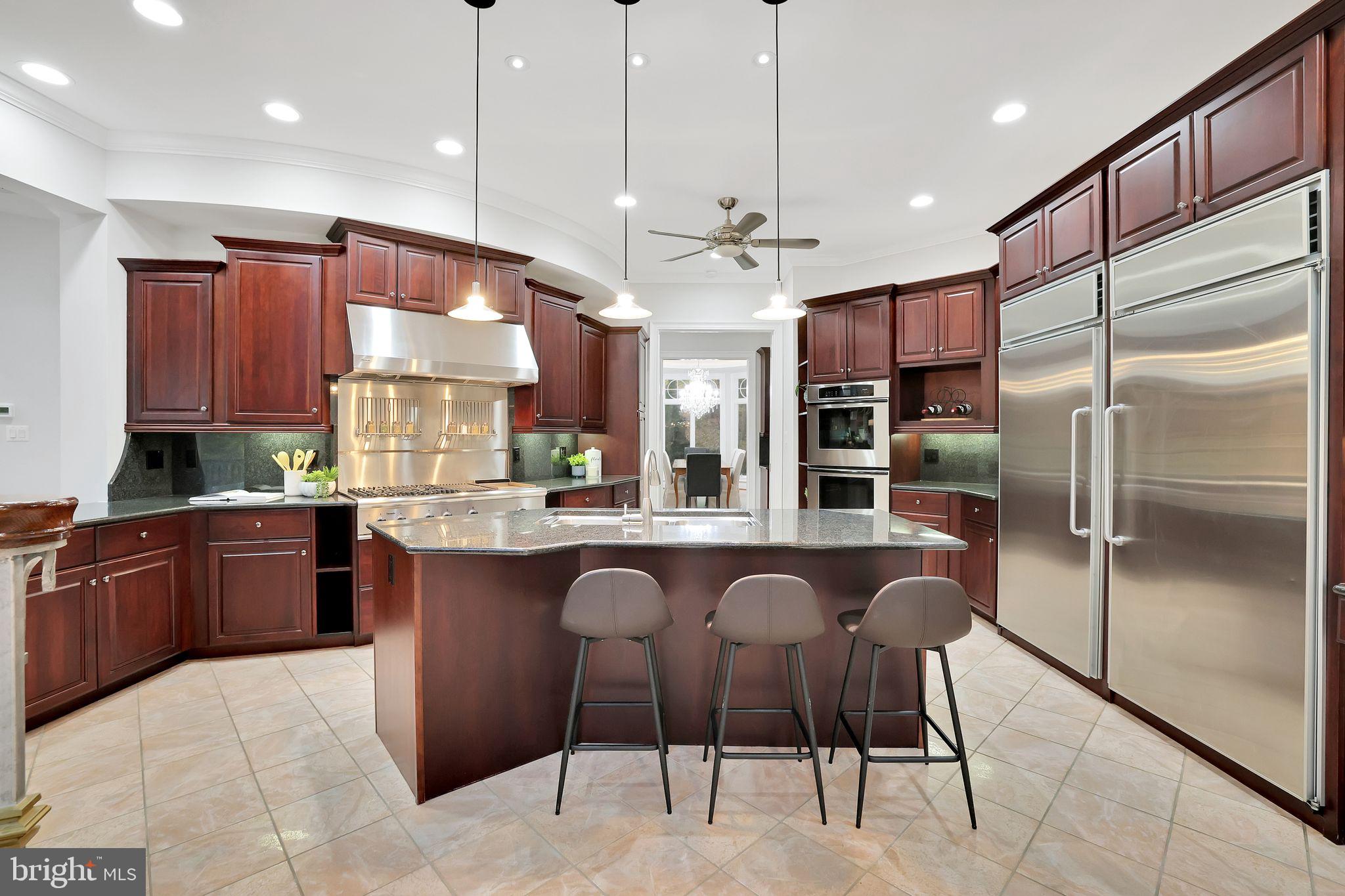 ARLINGWOOD - Residential