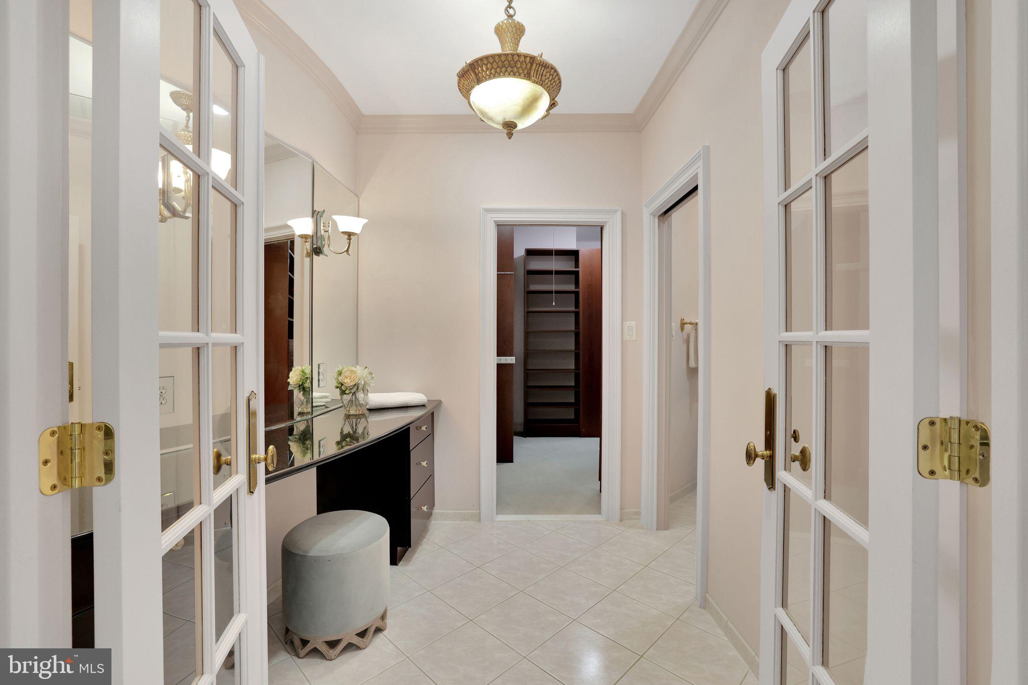 ARLINGWOOD - Residential