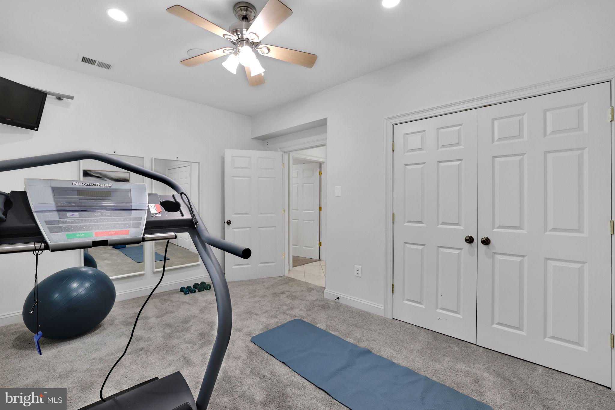 ARLINGWOOD - Residential