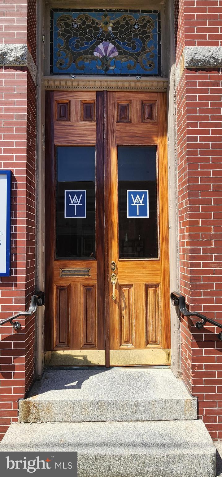 105 PEARL STREET