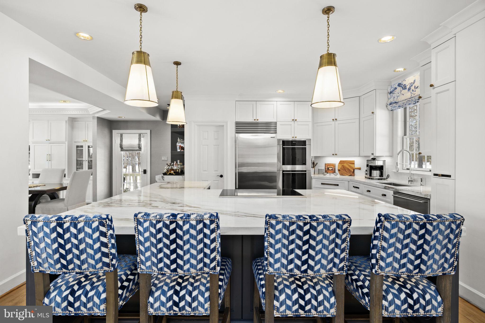 COVENANT COVE - Residential