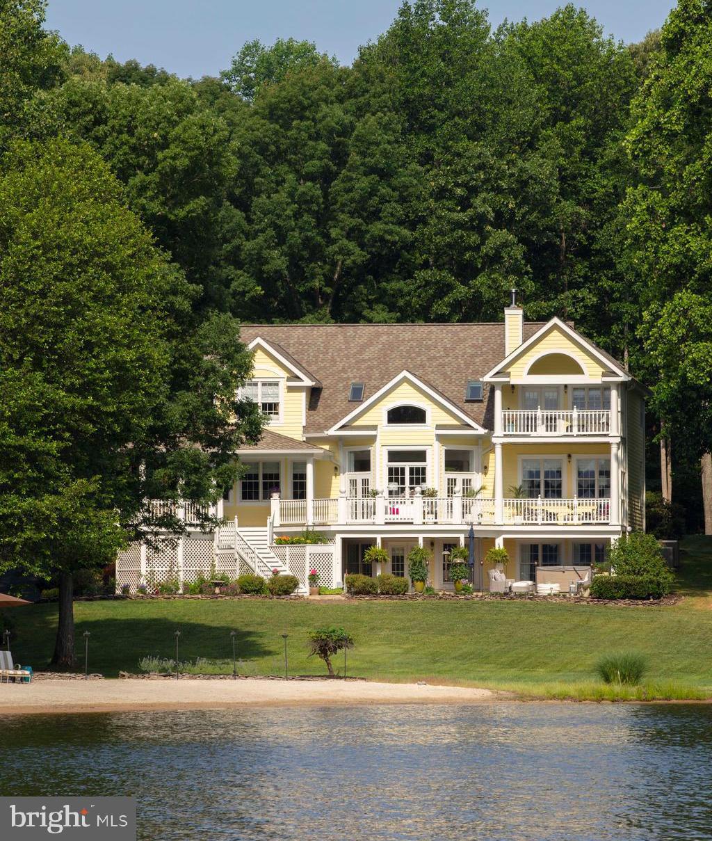 COVENANT COVE - Residential