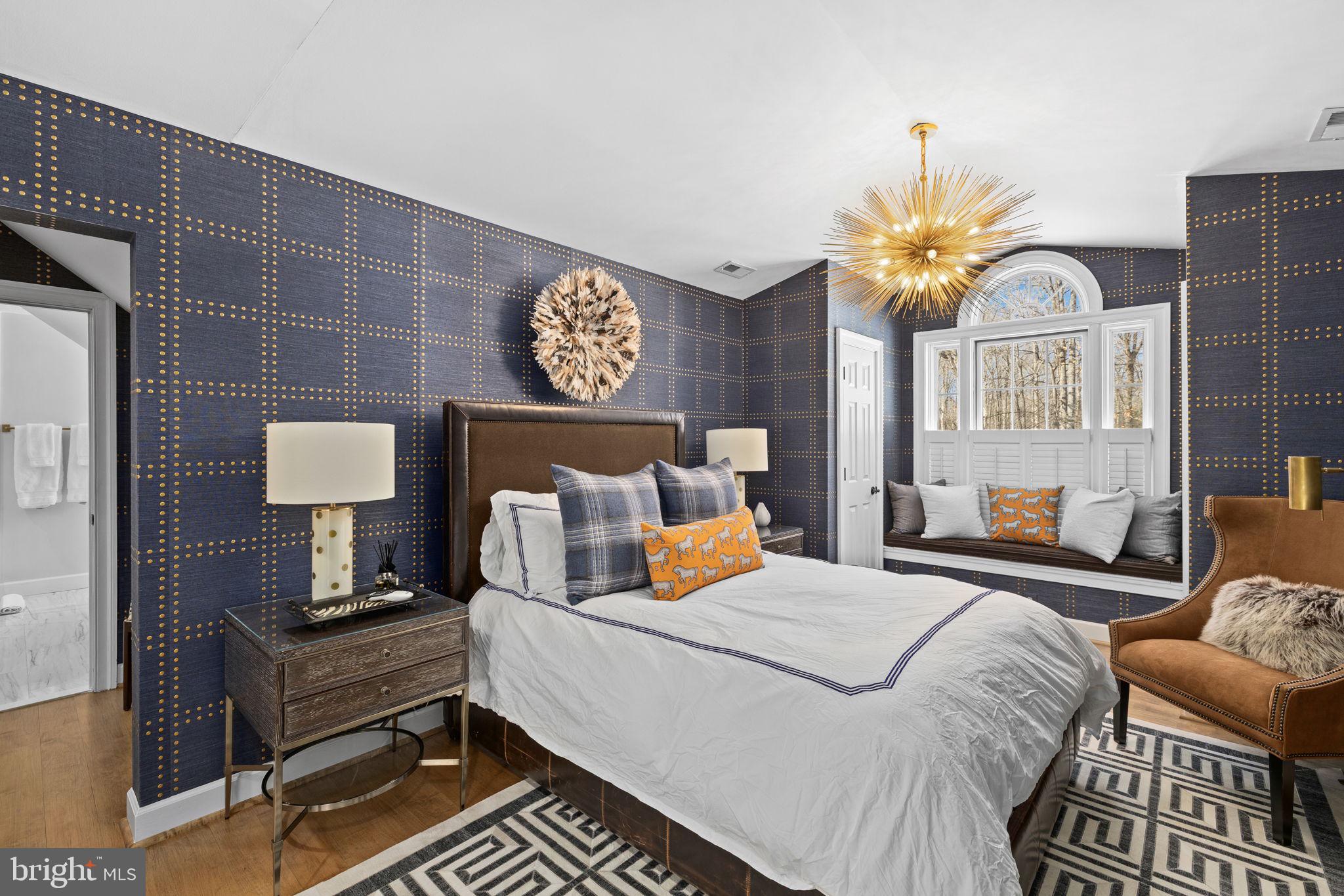 COVENANT COVE - Residential