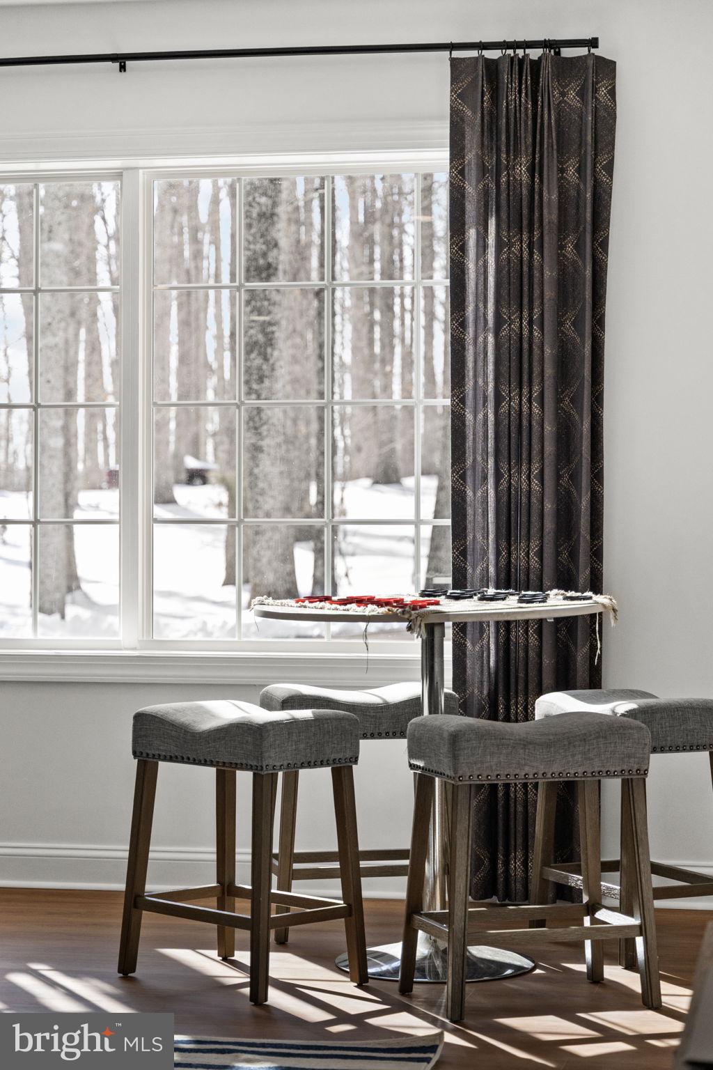 COVENANT COVE - Residential