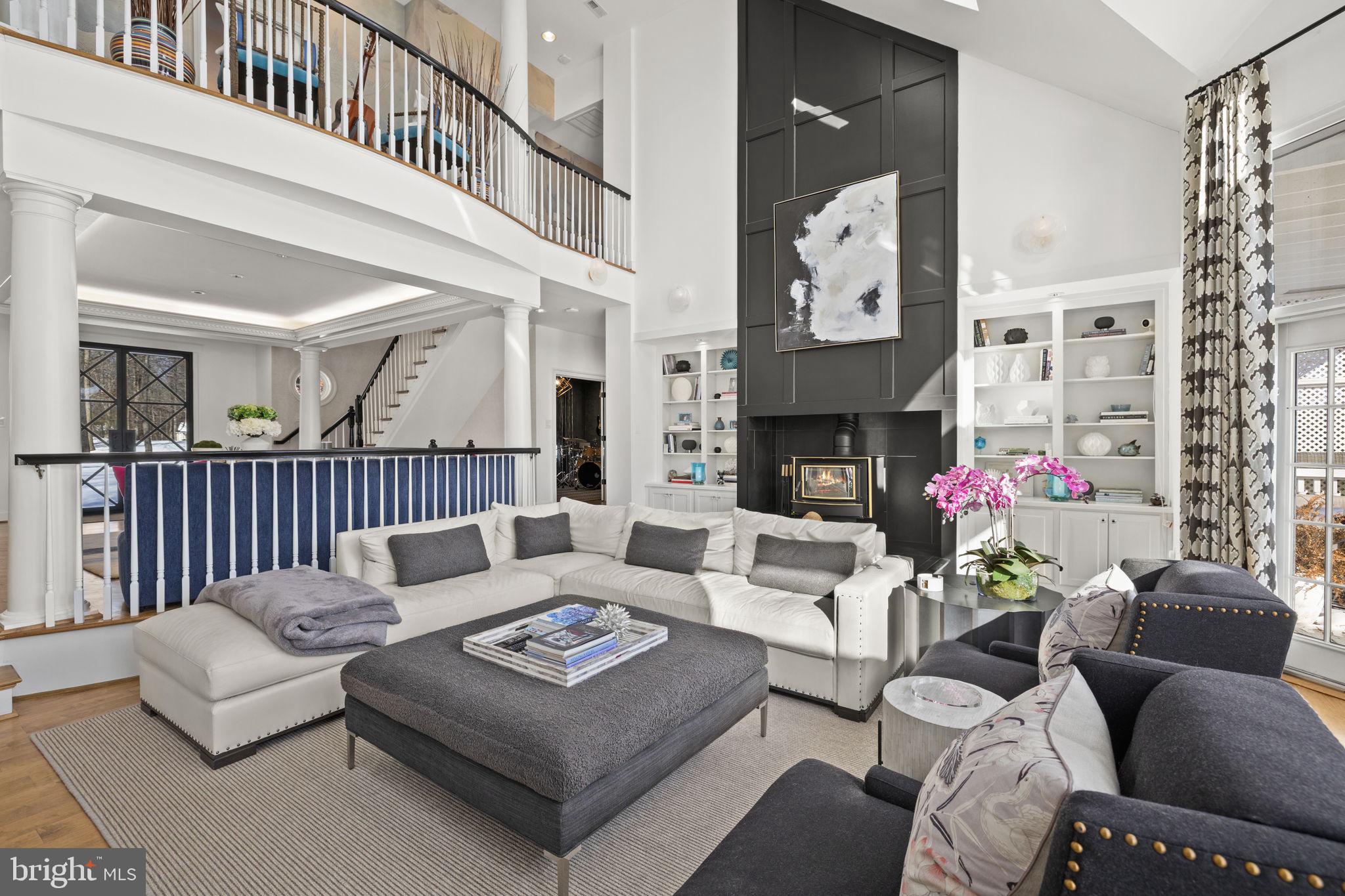 COVENANT COVE - Residential