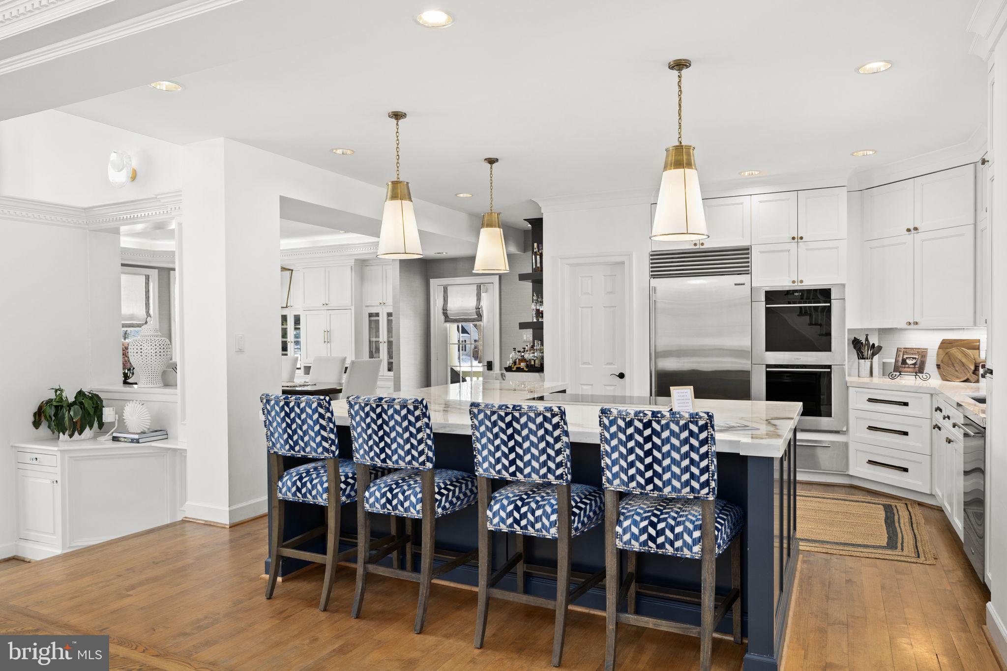 COVENANT COVE - Residential