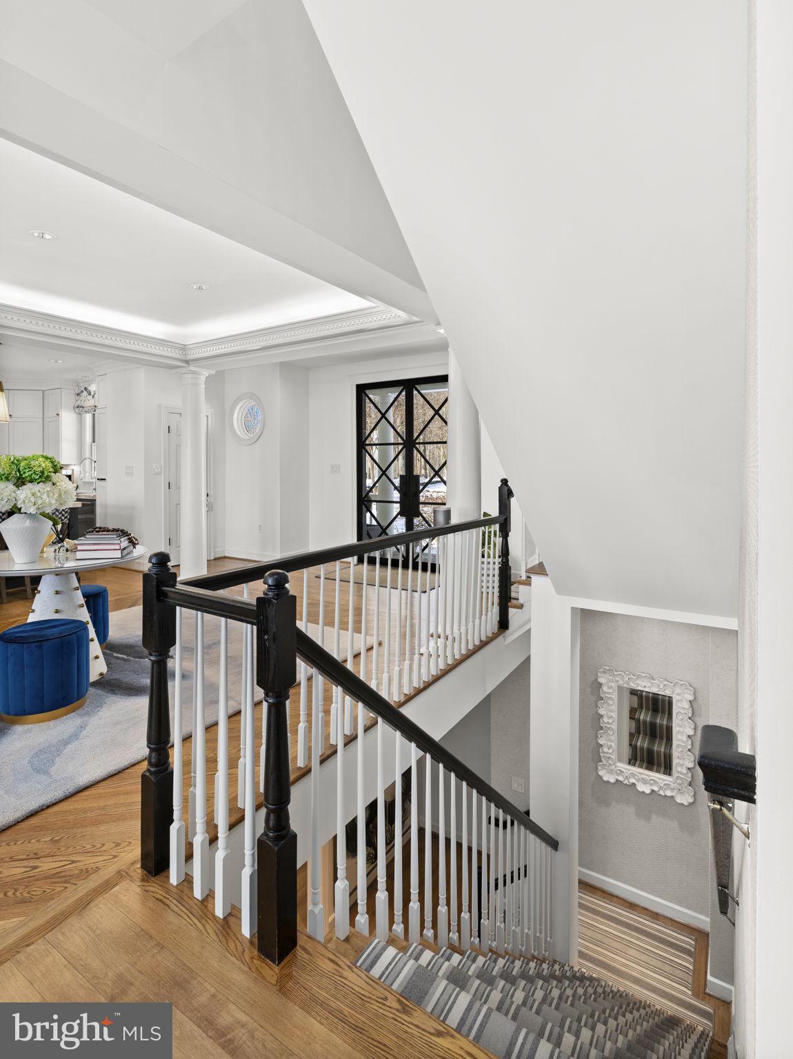 COVENANT COVE - Residential