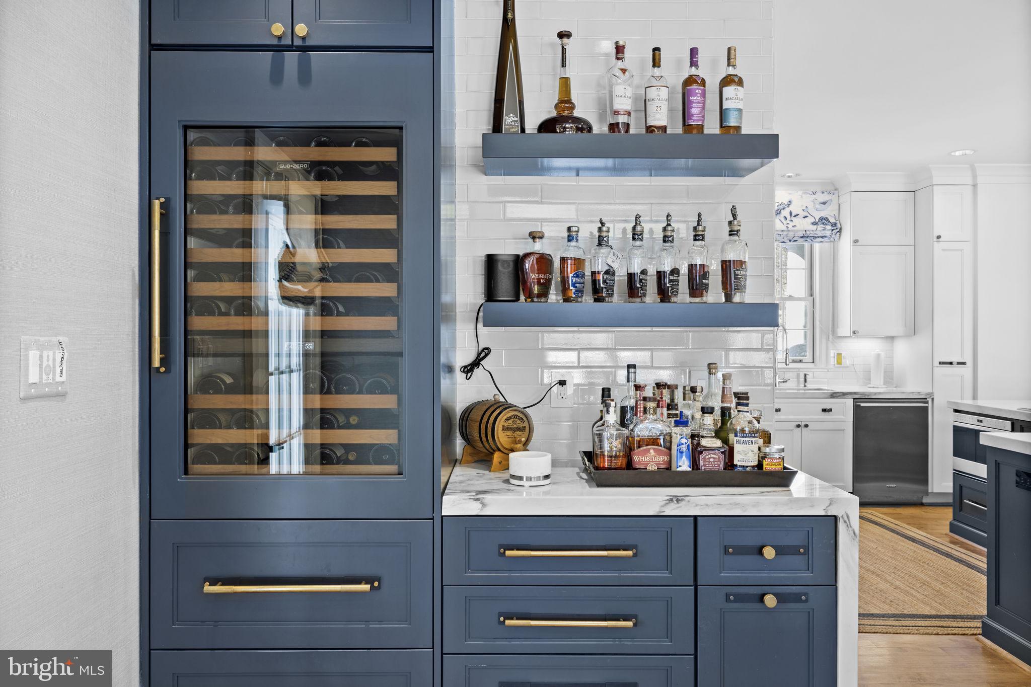 COVENANT COVE - Residential