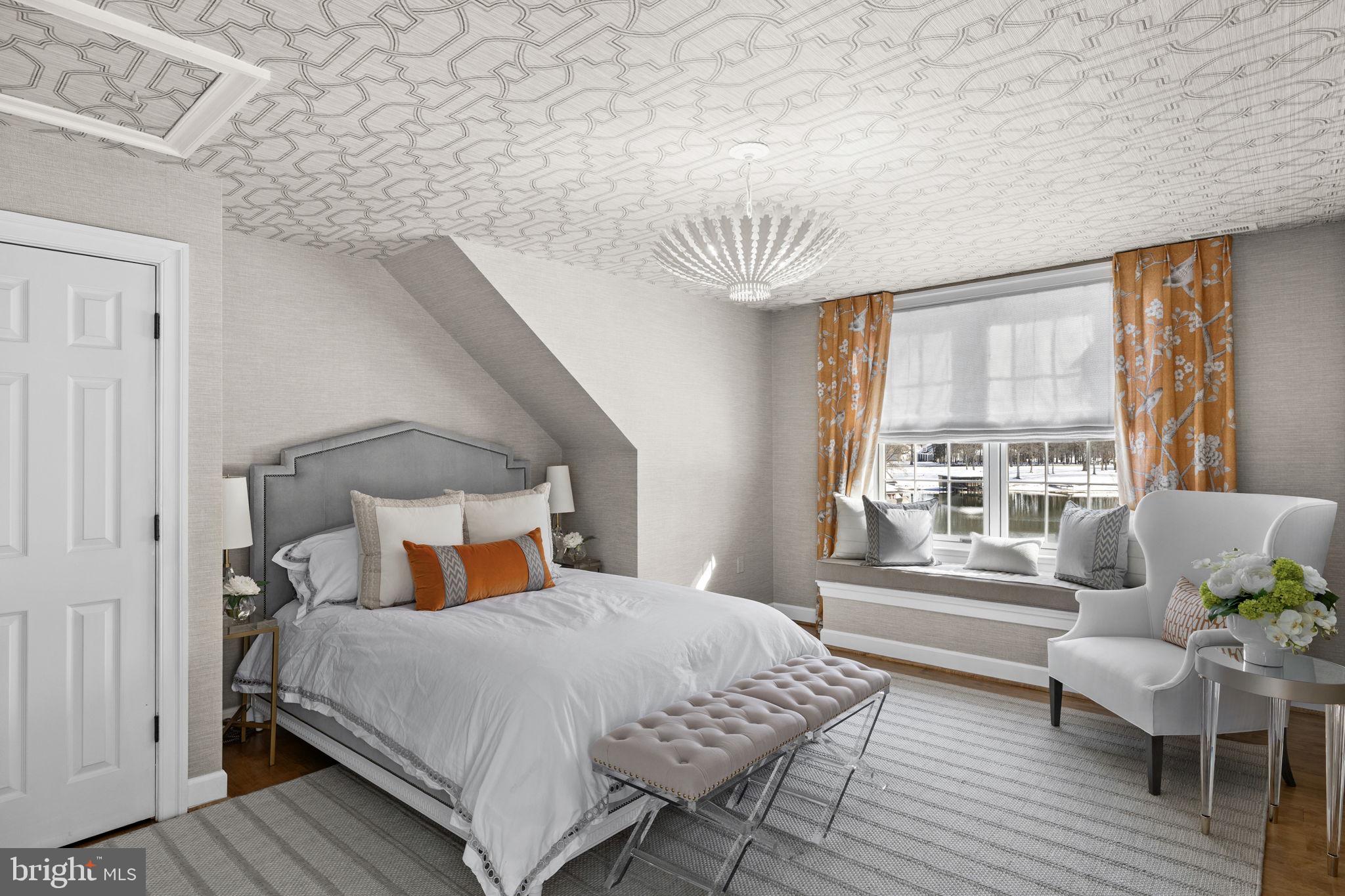 COVENANT COVE - Residential