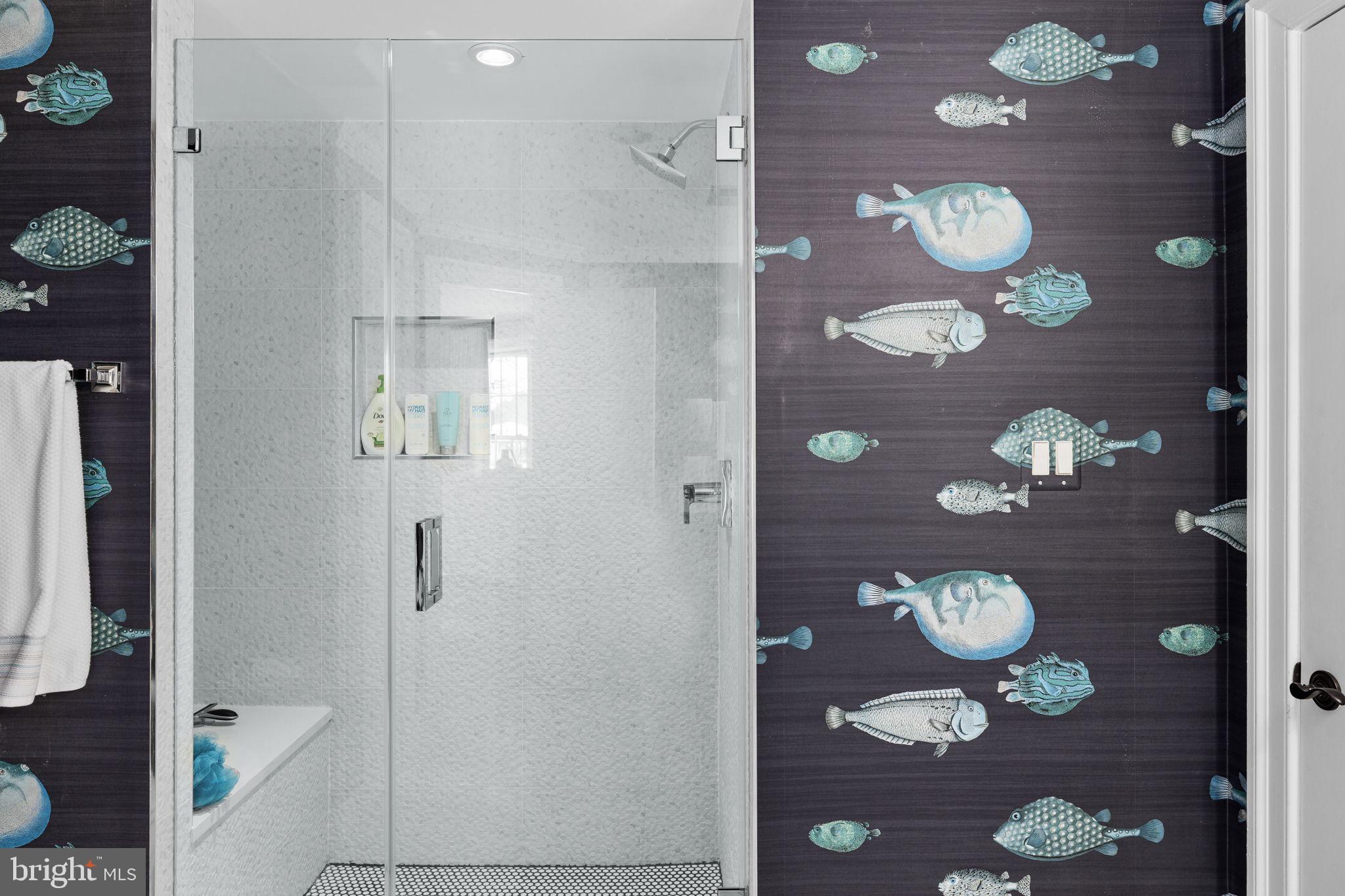 COVENANT COVE - Residential