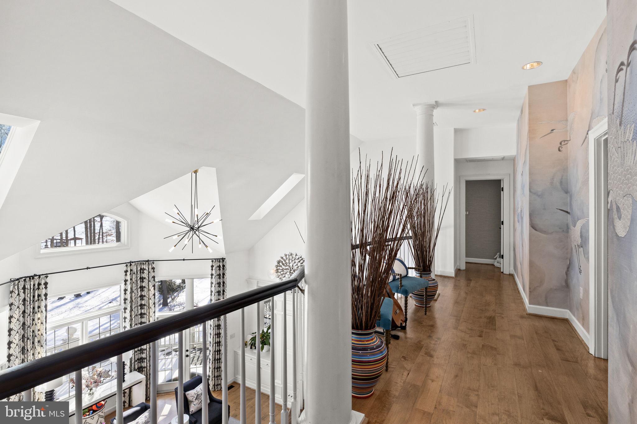 COVENANT COVE - Residential