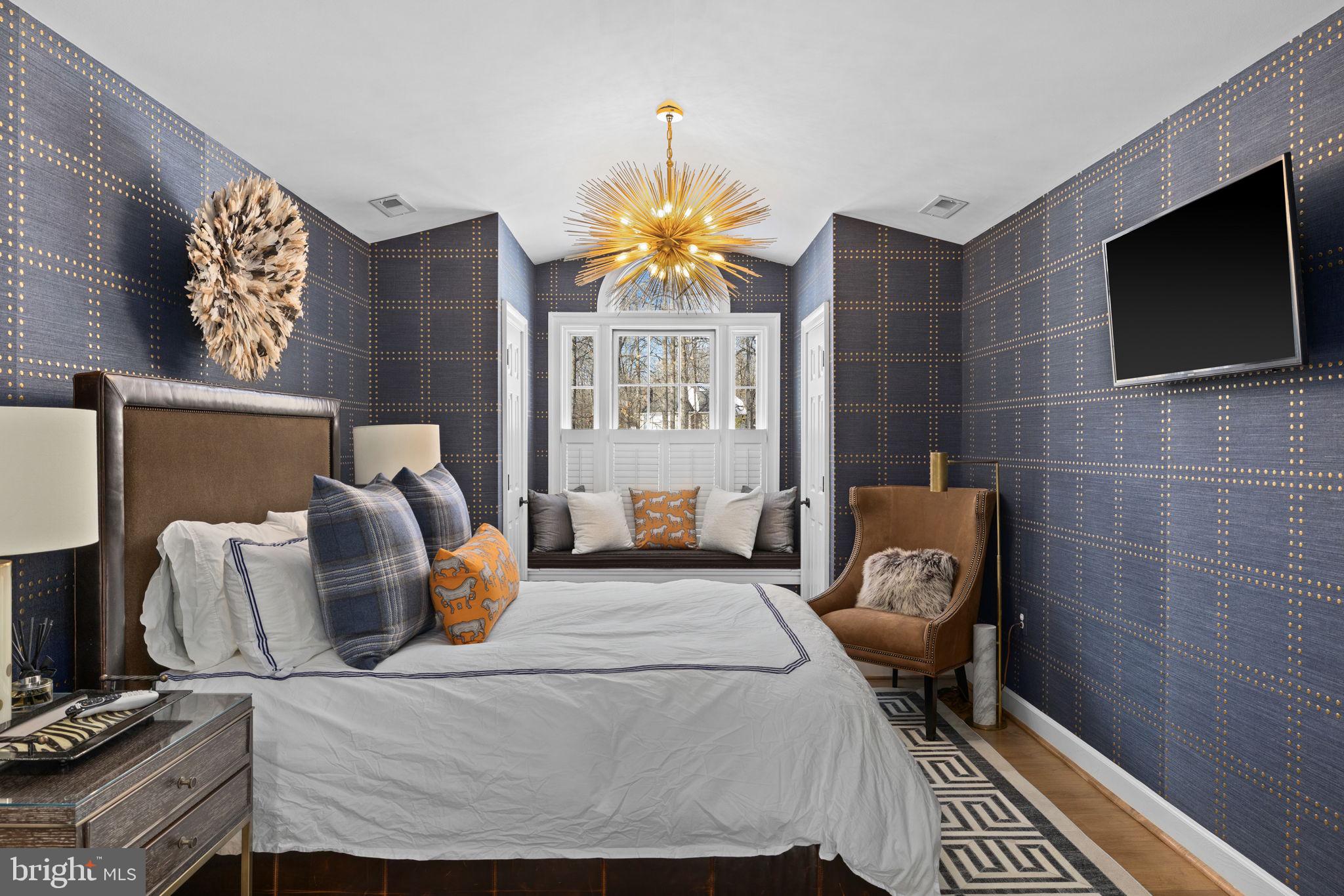 COVENANT COVE - Residential