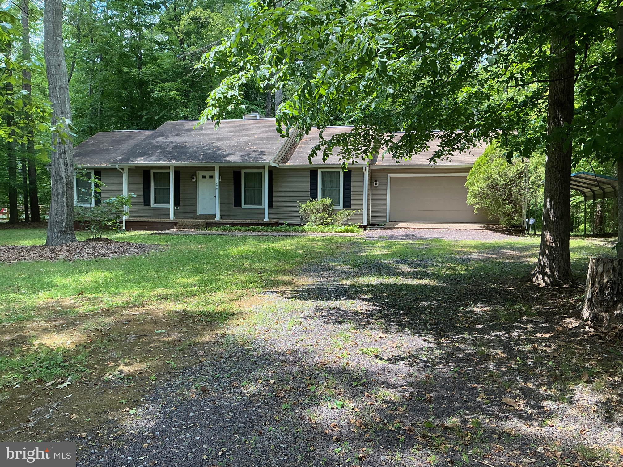 ROLLING WOODS - Residential
