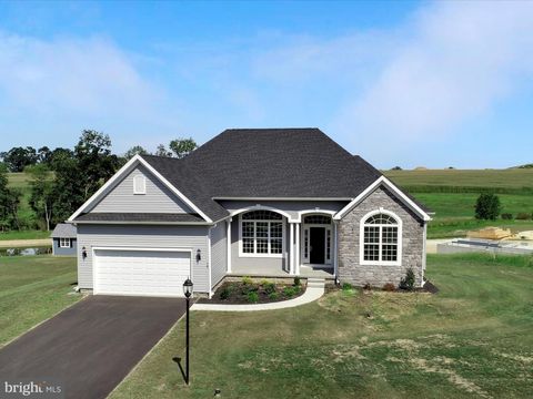 123 QUARTZ RIDGE ROAD 28 HANOVER PA 17331