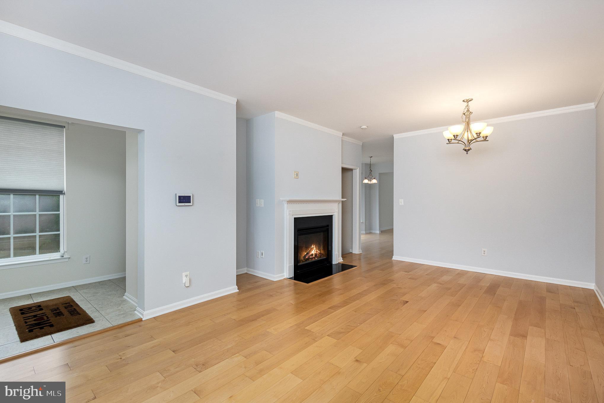 SUMMIT RIDGE - Residential Lease