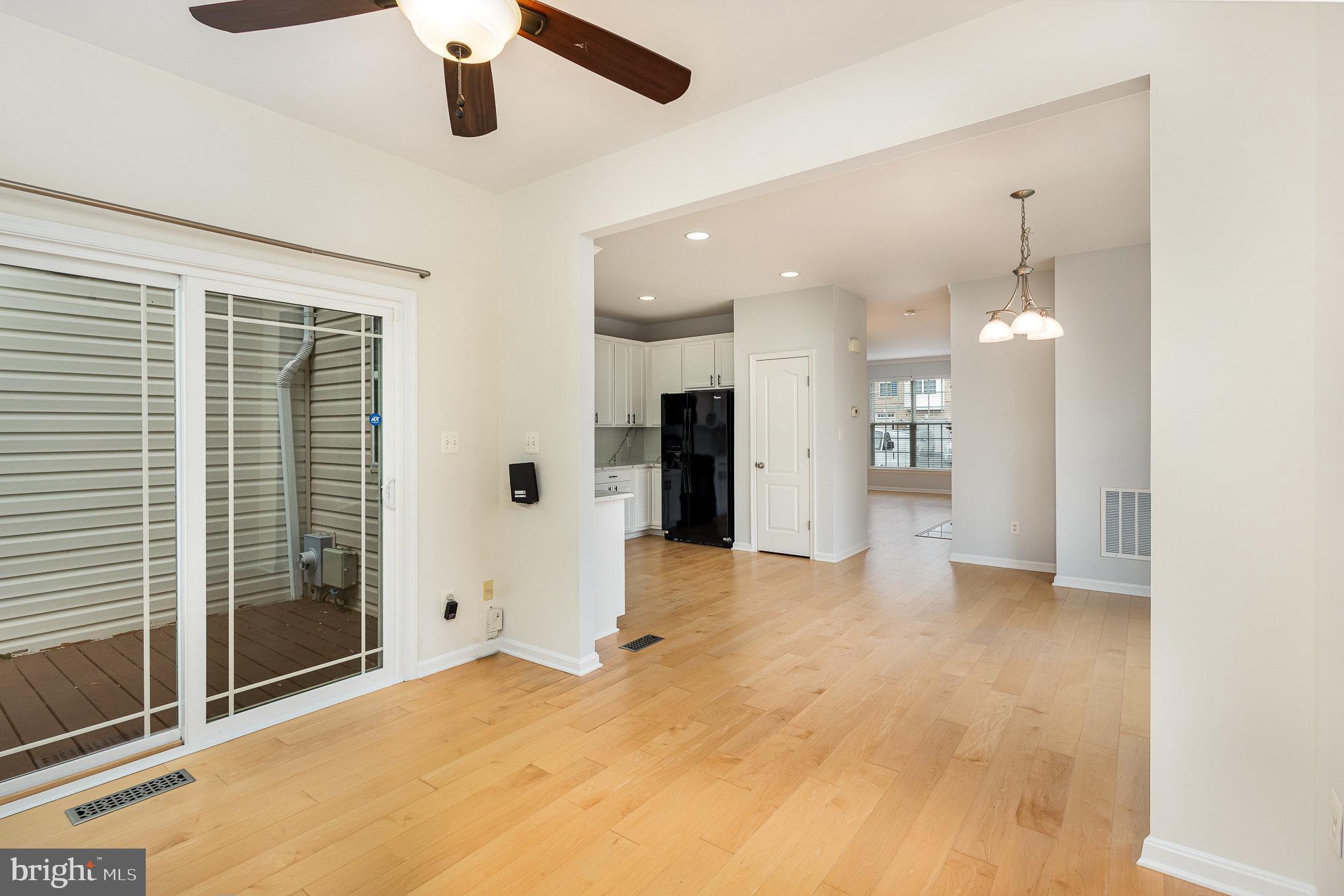 SUMMIT RIDGE - Residential Lease