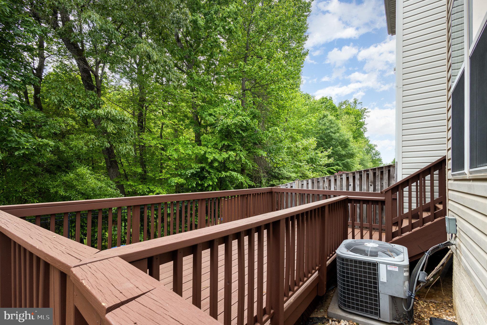 SUMMIT RIDGE - Residential Lease