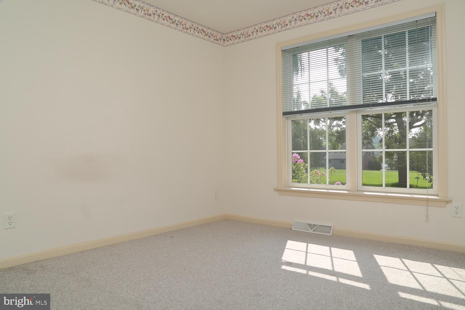 WILLOWS SOUTH - Residential