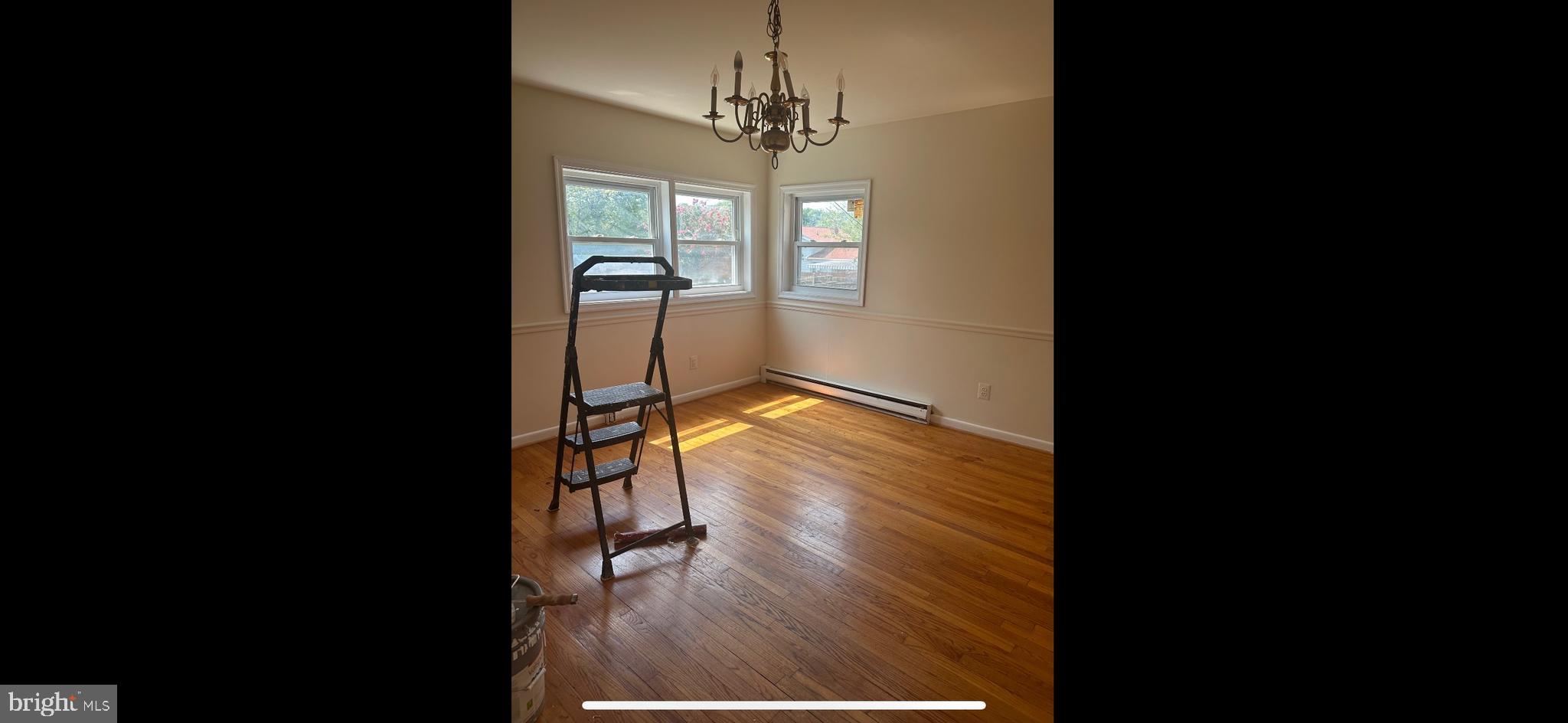 OAKVIEW - Residential