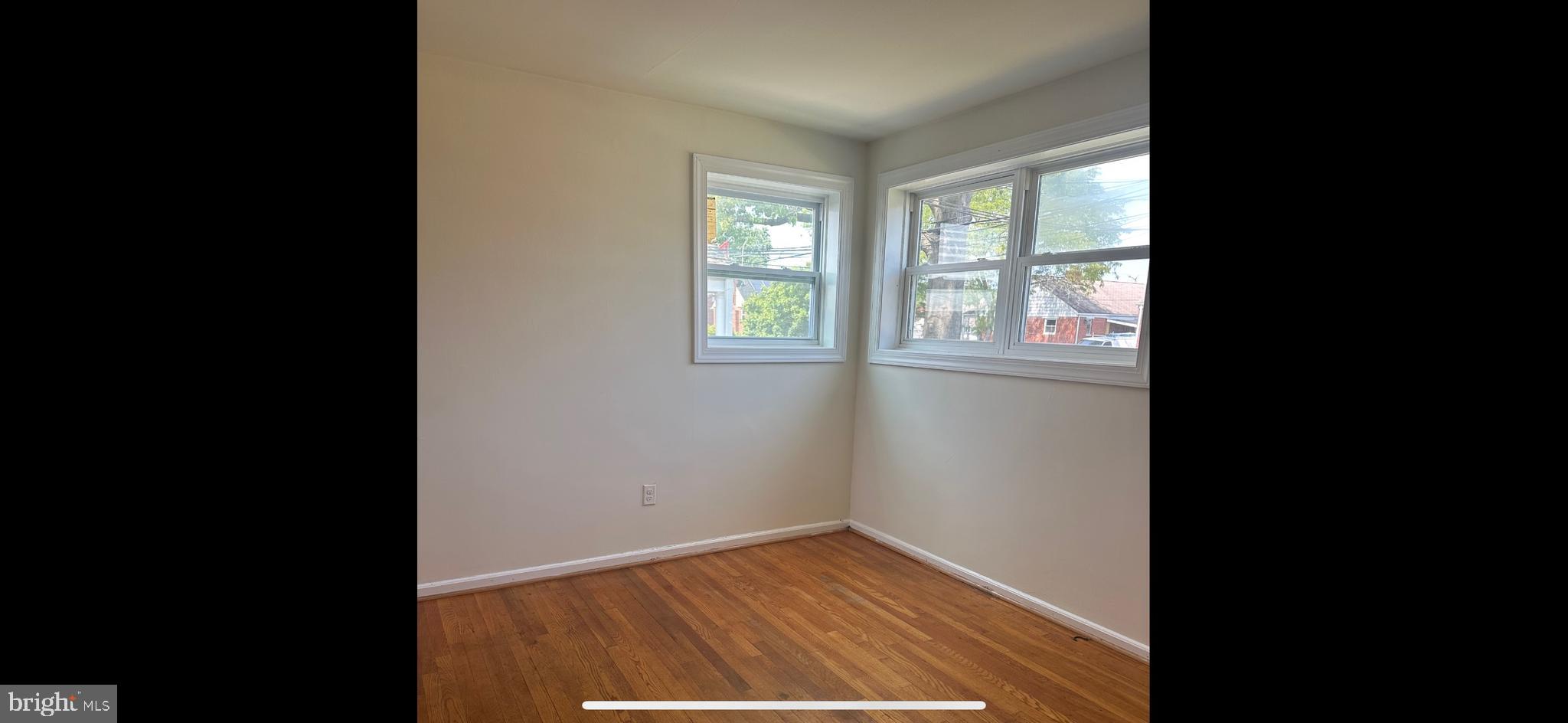 OAKVIEW - Residential