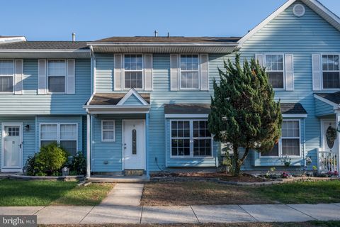 Photo of 5 Ford Ln, BERLIN, NJ 08009 (MLS # NJCD2109104)