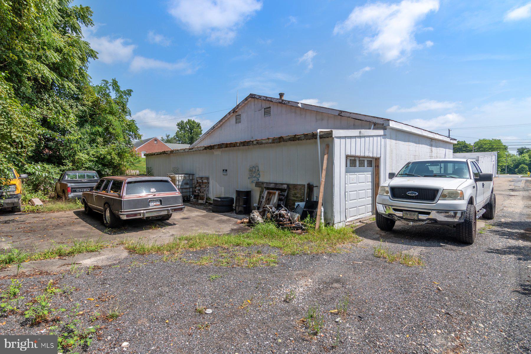 414 EDGEWOOD ROAD