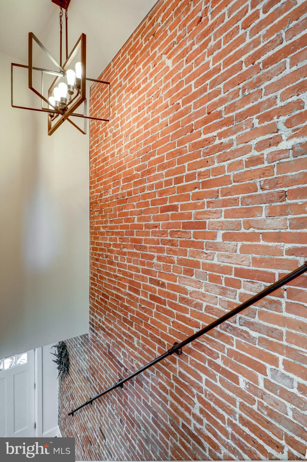 LANCASTER - Residential Lease