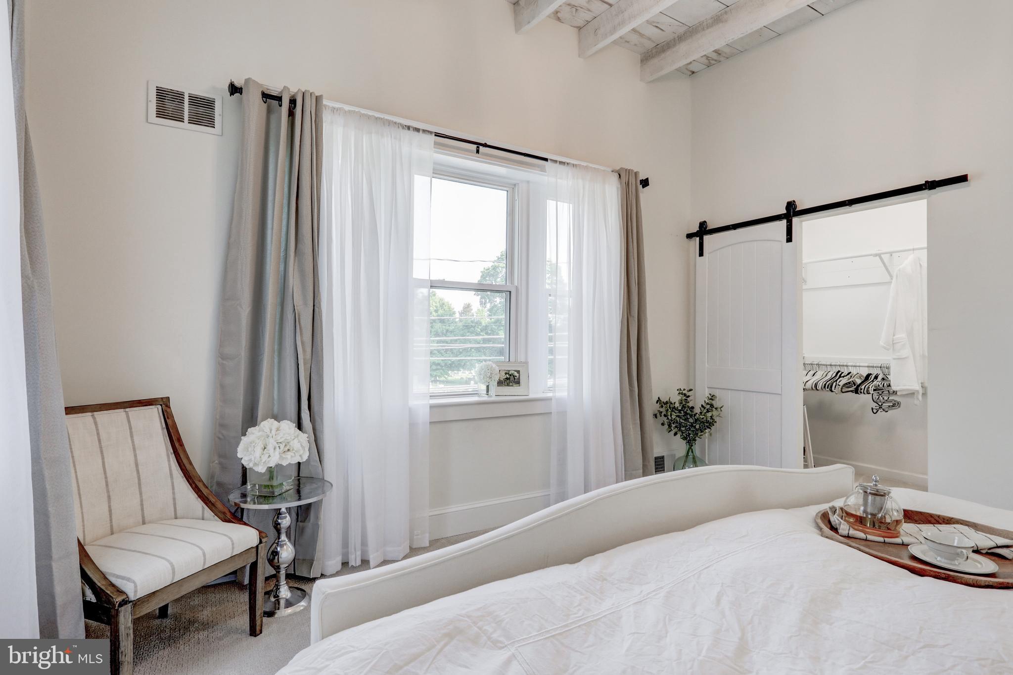 LANCASTER - Residential Lease