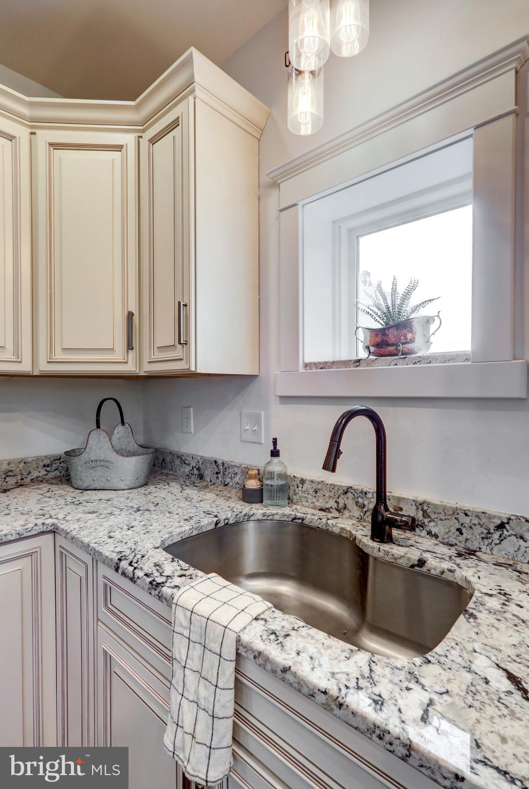 LANCASTER - Residential Lease