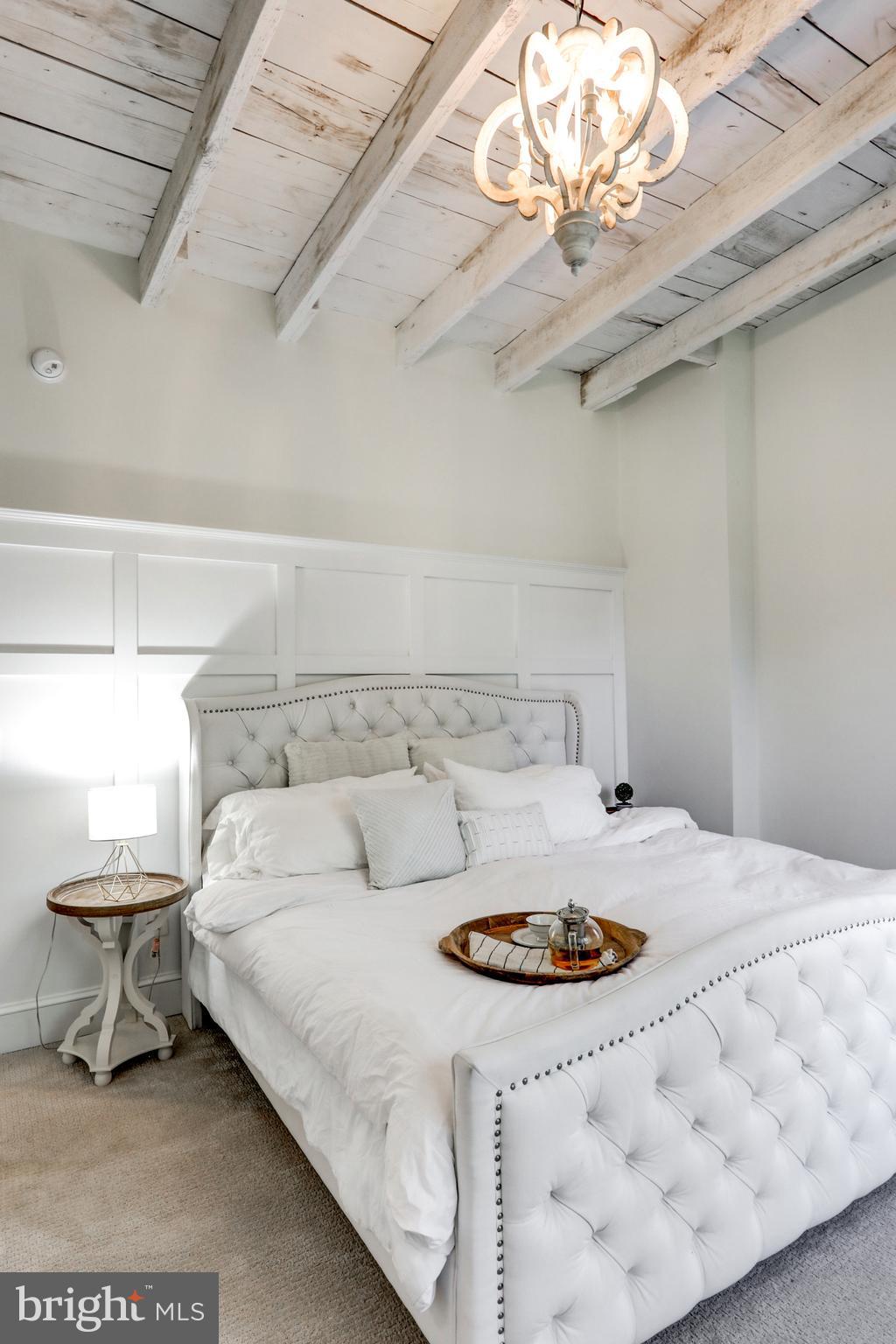 LANCASTER - Residential Lease