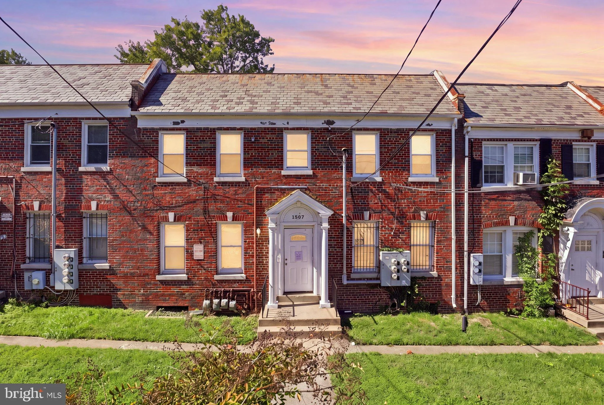 1507 17th Street SE