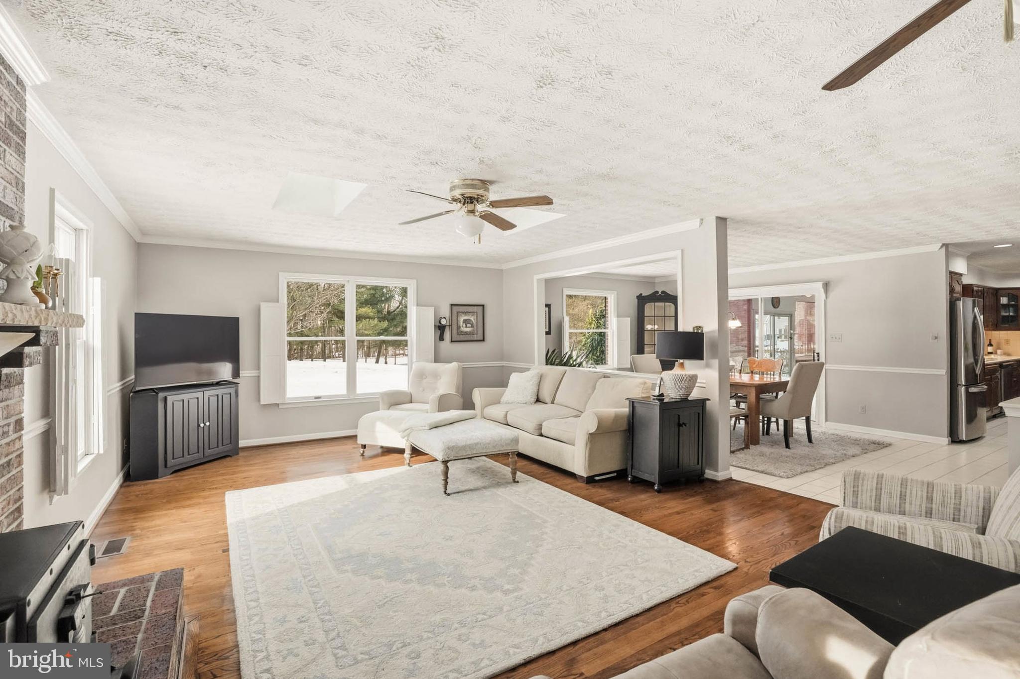 ALLNUTT FARMS ESTATES - Residential