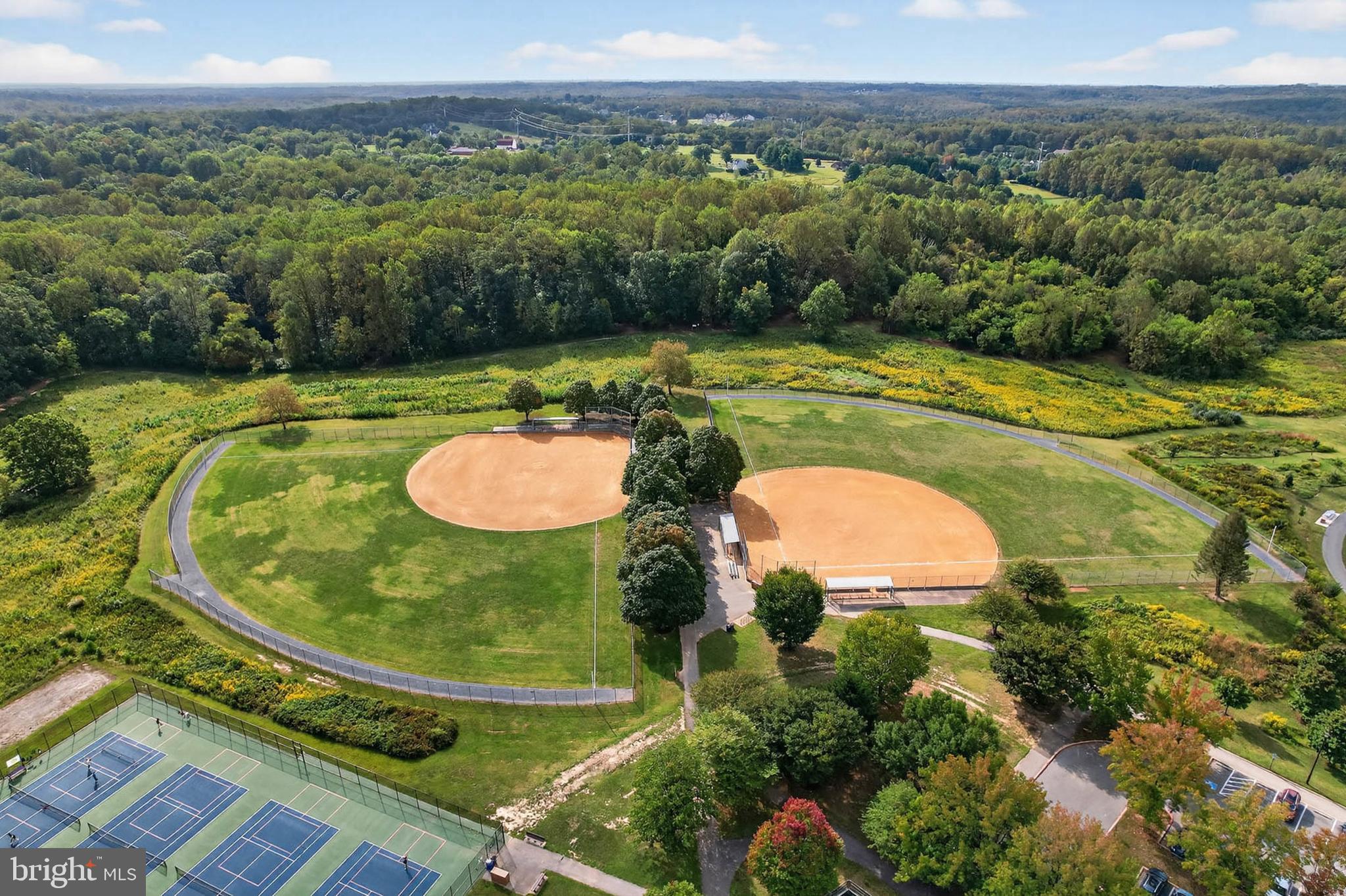 ALLNUTT FARMS ESTATES - Residential