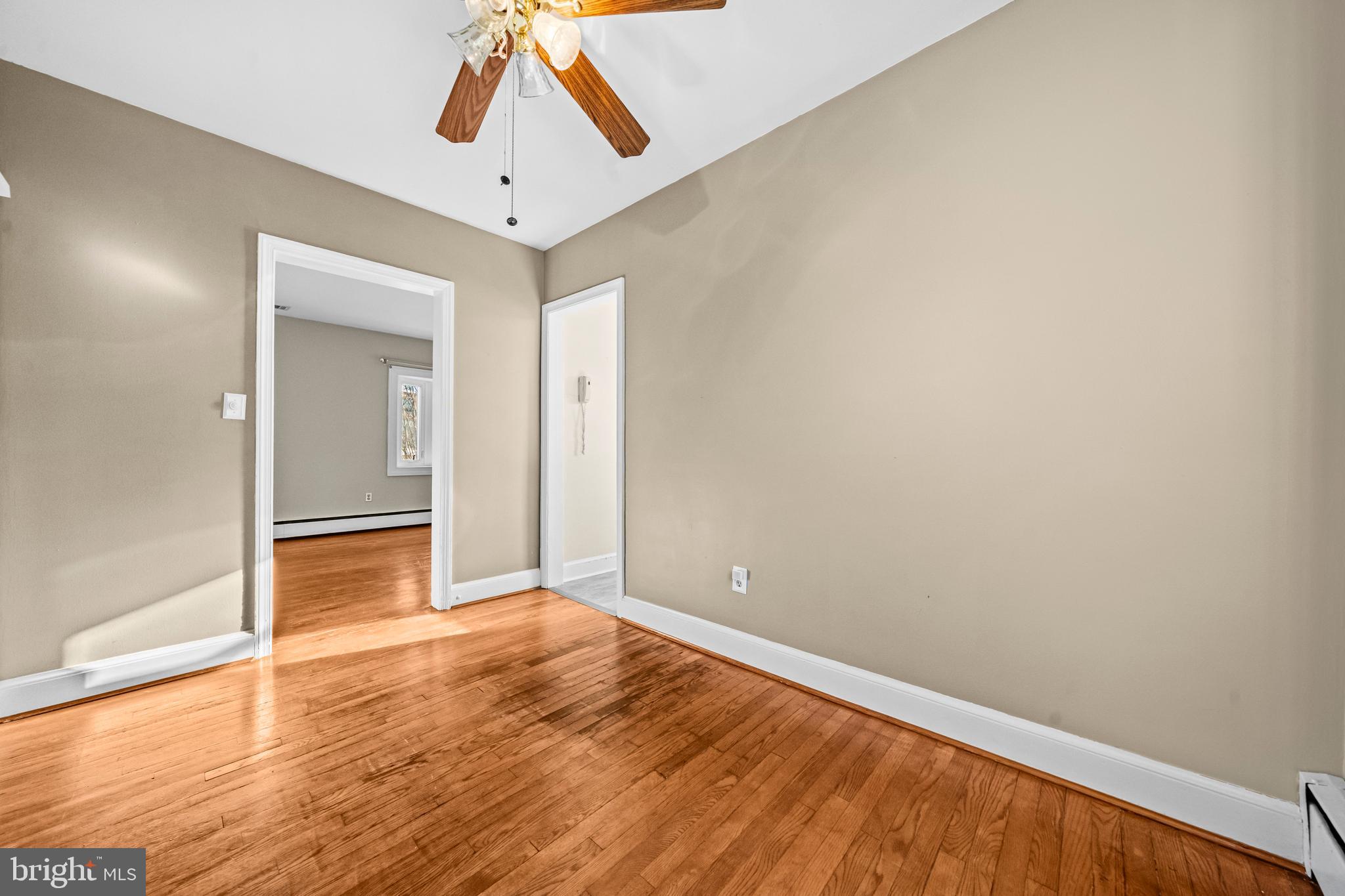 WOOD'S SUB LA PLATA - Residential