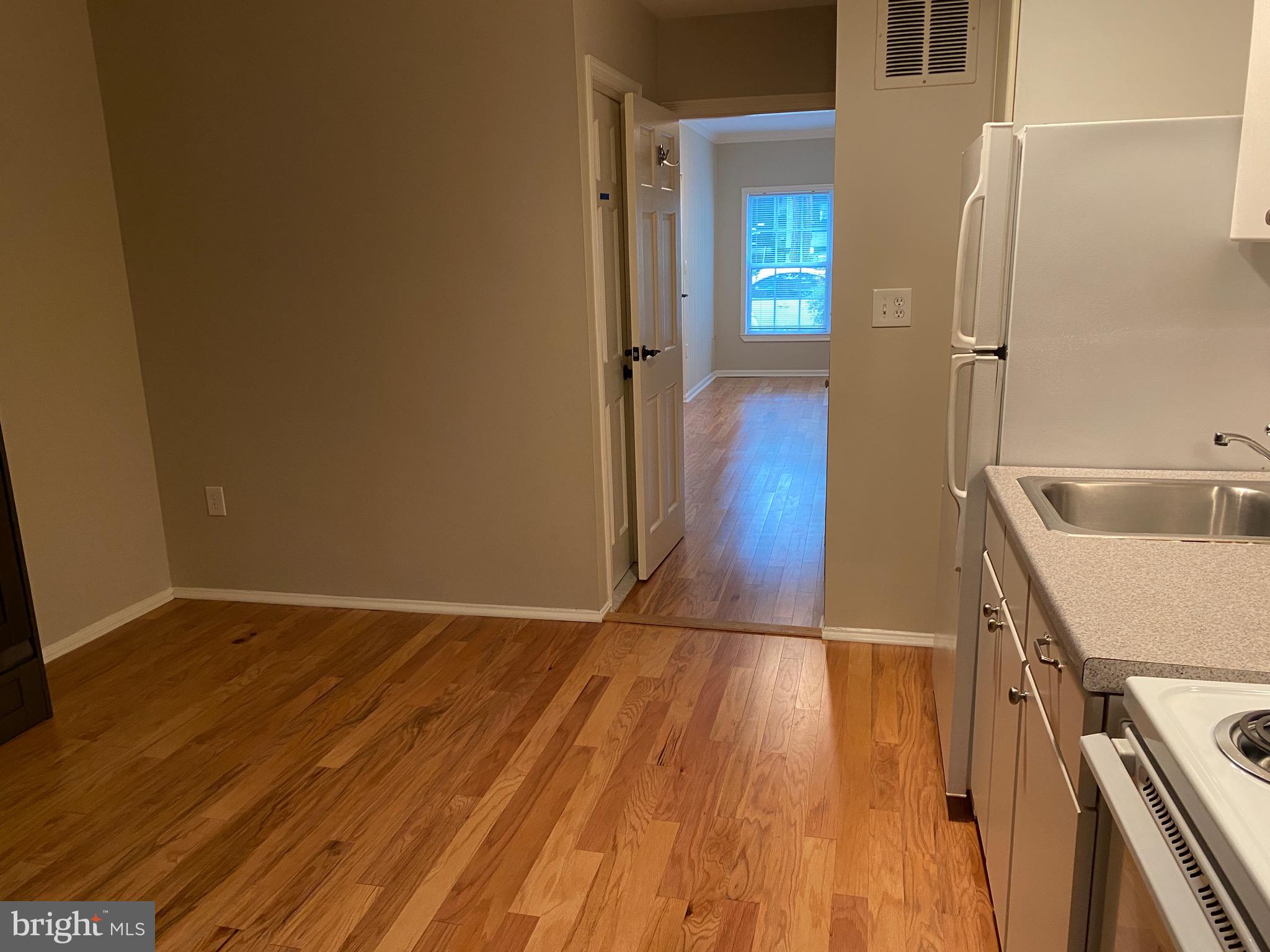 339 SE 11TH STREET SE