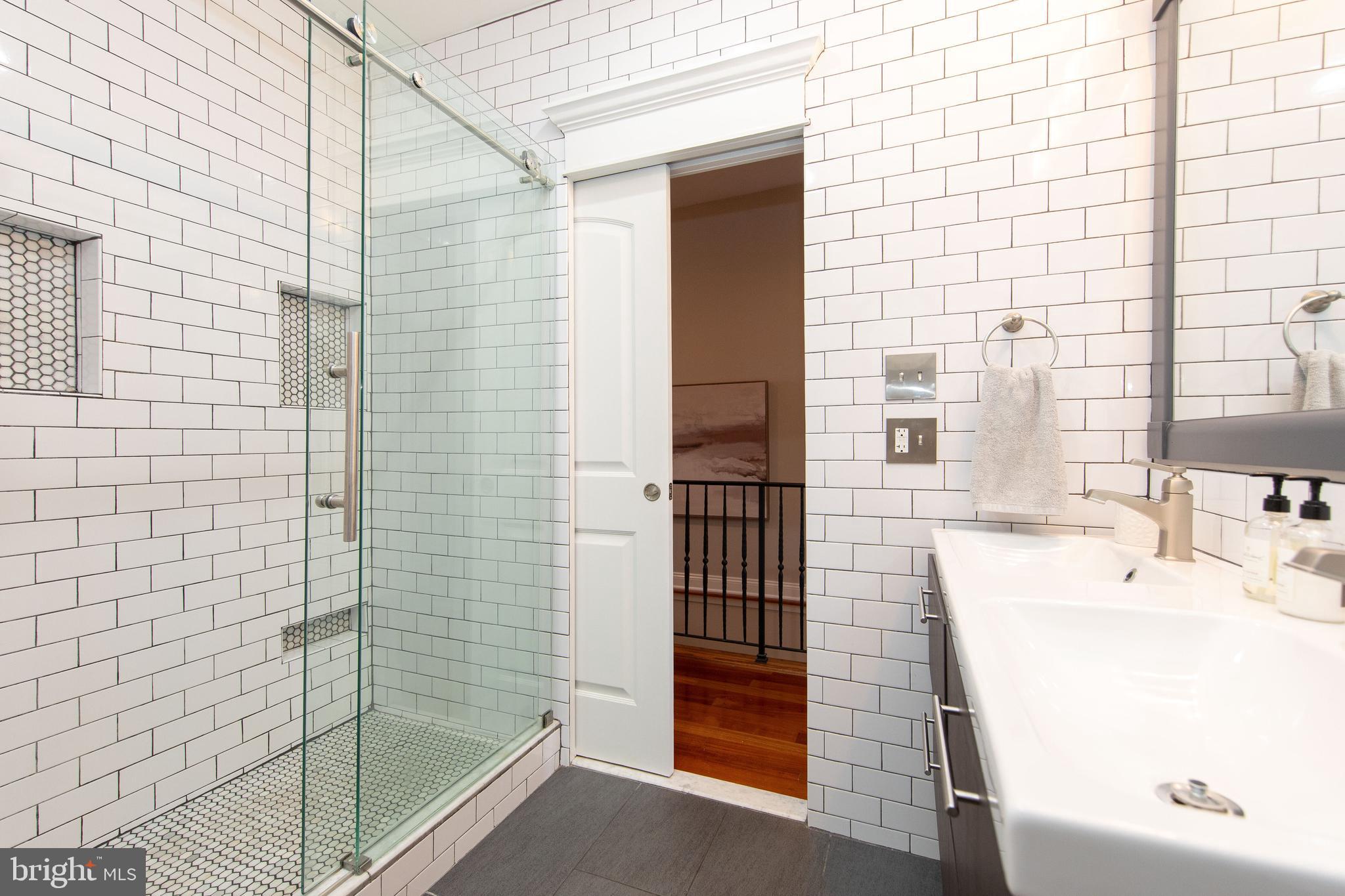 BELLA VISTA - Residential