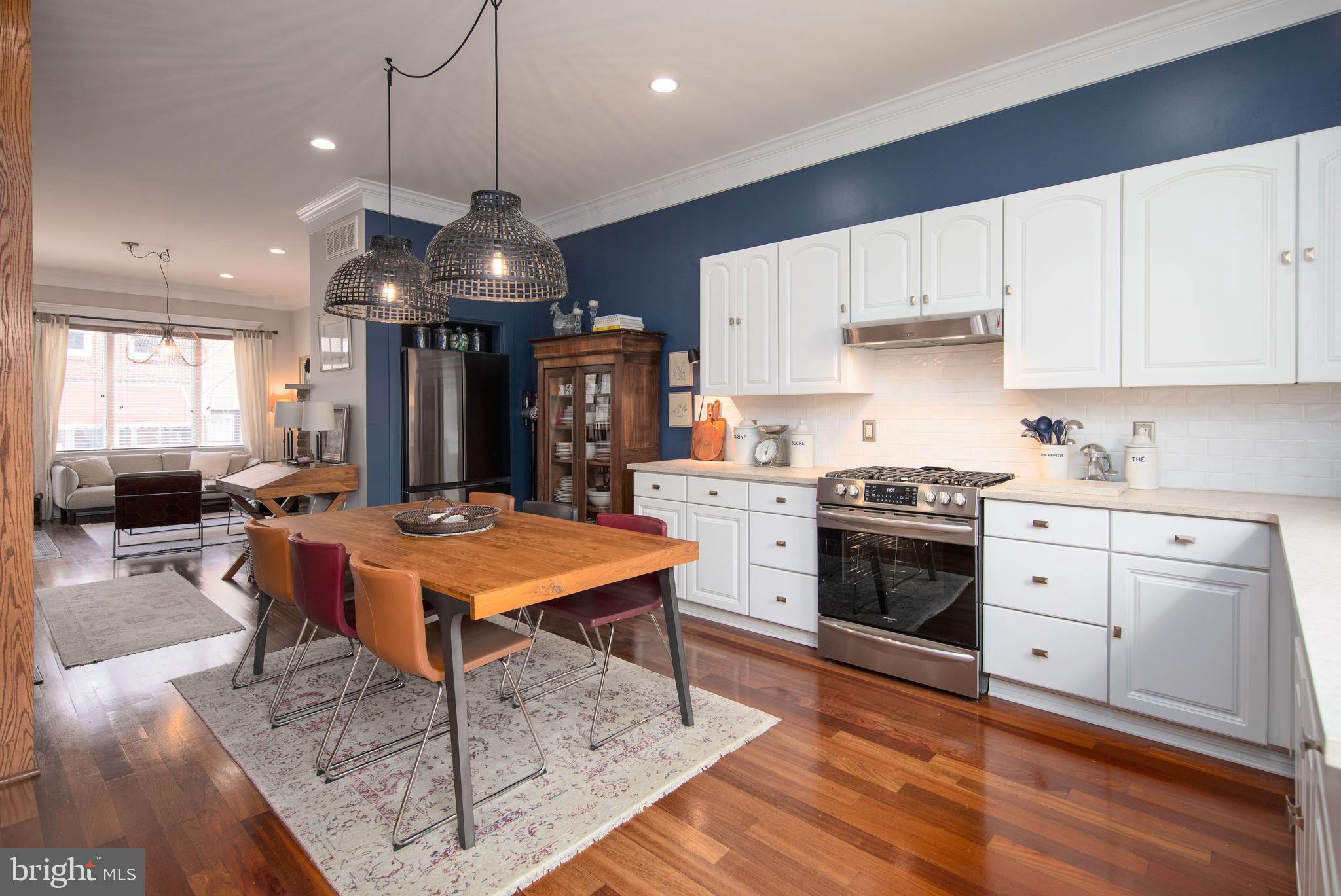 BELLA VISTA - Residential