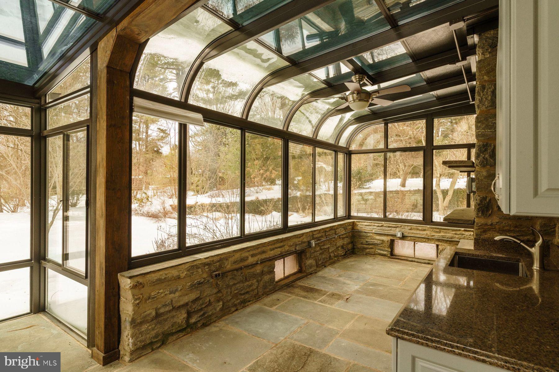 CHESTNUT HILL - Residential