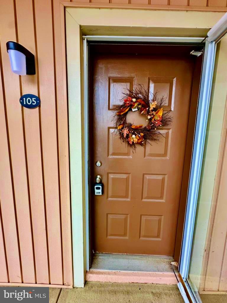 323 44TH STREET #105