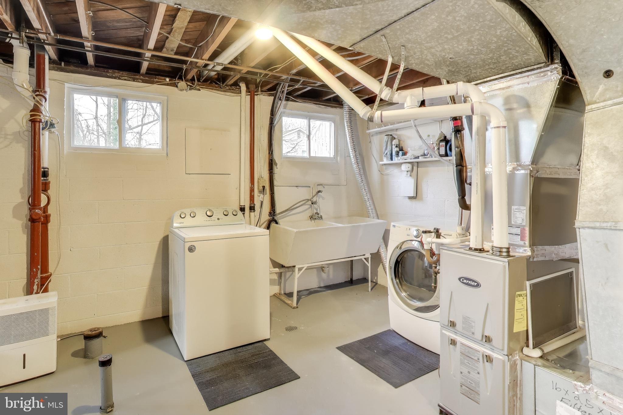 KENSINGTON VIEW - Residential