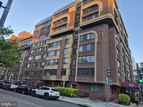 MLS: DCDC2273174