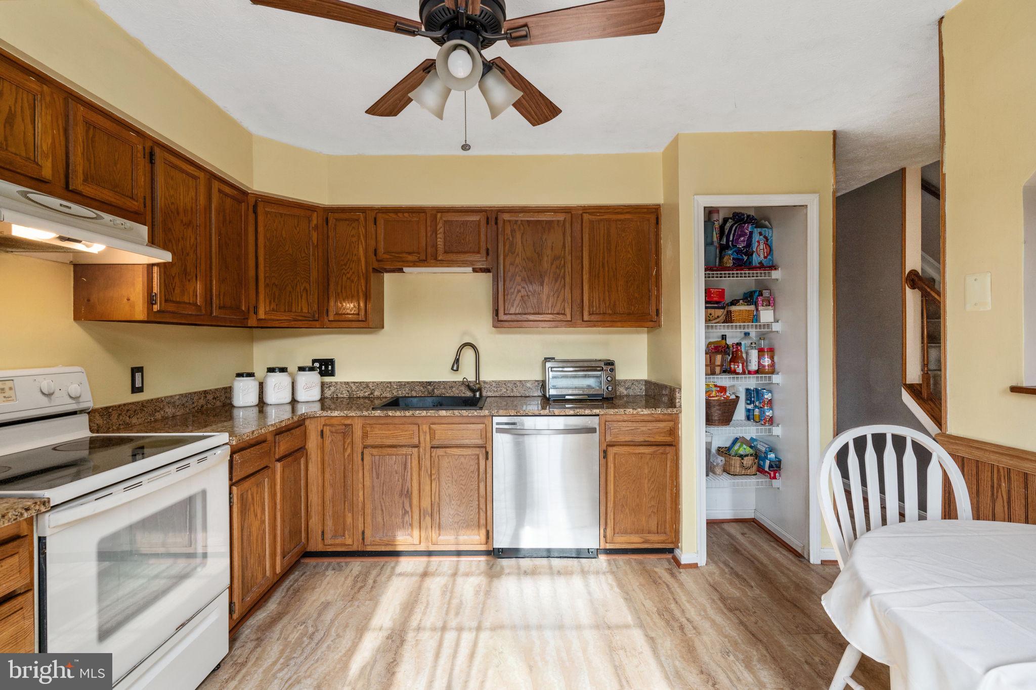 CABIN CREEKWOOD - Residential