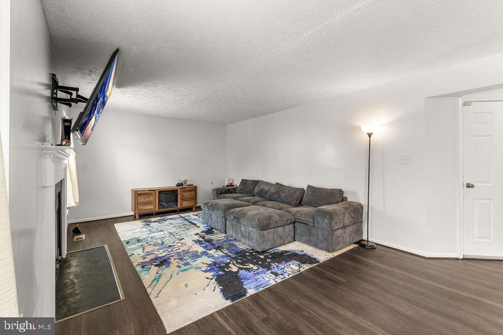 FOREST MILL - Residential